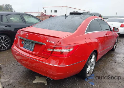 2013 Mercedes-Benz E 350 4Matic из США, поврежденный, VIN WDDKJ8JB3DF201176